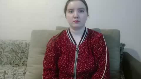 Josefin online show from July 15, 11:15 am