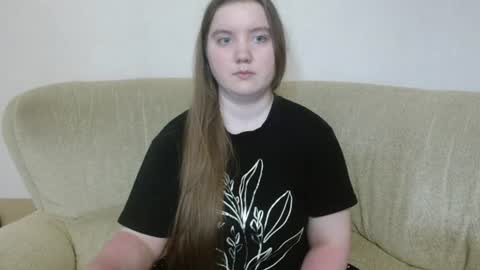 Josefin online show from July 9, 10:28 am