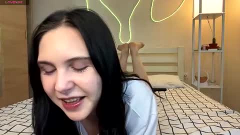 Emi online show from July 28, 2:13 pm