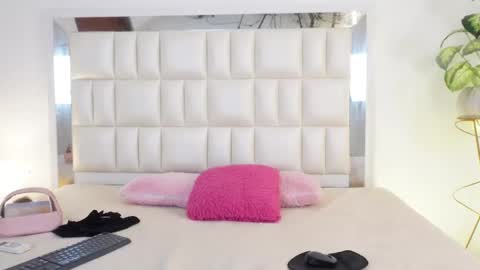   online show from February 28, 5:04 am