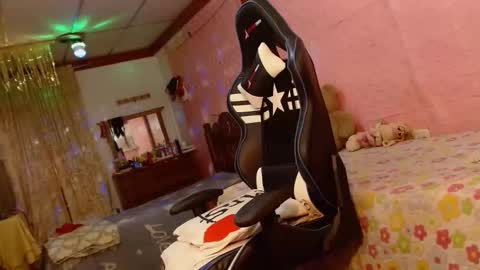 Aranza online show from November 24, 11:45 am