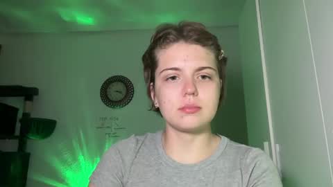 ari_crystal online show from March 23, 1:17 pm