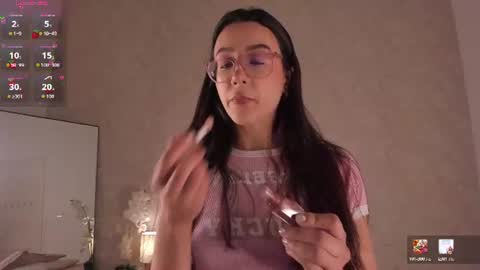 Ari Wilde online show from July 25, 1:18 pm