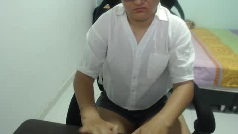 Snapshot of ariadna_6 chatting on February 20, 6:57 pm ...Ariana... online show from February 20, 6:57 pm