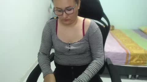 Snapshot of ariadna_6 chatting on February 18, 7:10 pm ...Ariana... online show from February 18, 7:10 pm