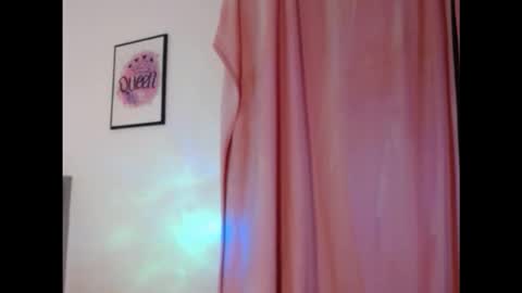 Ari online show from October 28, 4:40 am