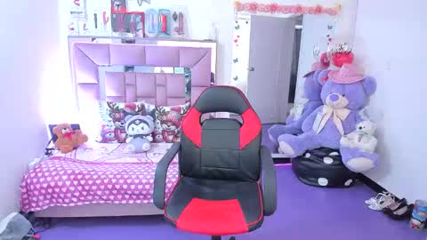 ariadnacappelletty online show from January 19, 3:19 pm