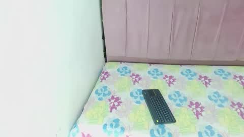 ariadnarogerscm101 online show from March 12, 4:59 am