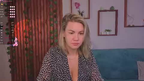 ariaeven online show from July 7, 2:47 am