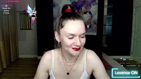 AriaGray online show from October 27, 3:29 pm