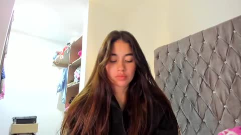 Aria Montgomery online show from January 11, 7:17 am