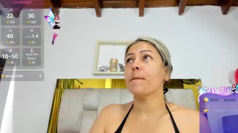 Snapshot of ariana_martins chatting on February 21, 7:10 pm ARI online show from February 21, 7:10 pm