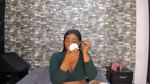 Ariana online show from November 13, 12:04 pm