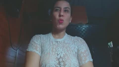 ARIANA online show from October 22, 6:35 pm