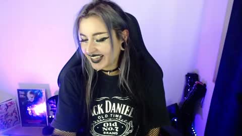 help me 100 hands up my OF is Free  online show from May 4, 9:29 pm