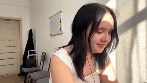 Kira online show from March 14, 11:33 am