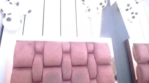 arianna pearl online show from July 7, 6:47 am