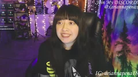 Arianna Pea online show from May 7, 6:28 am