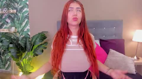 ariarusso_ online show from March 15, 2:30 pm