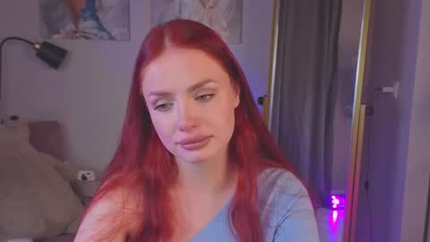 ariel_aerial online show from October 7, 9:19 pm