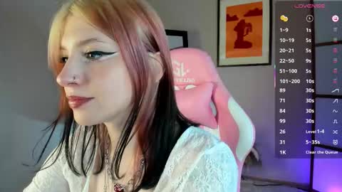 Snapshot of arielabradberry chatting on September 10, 2:50 pm Ariel online show from September 10, 2:50 pm