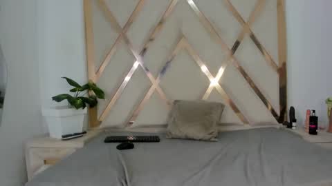 arielasm online show from January 18, 2:24 pm