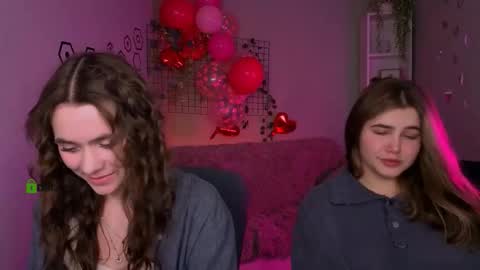 arielmell online show from February 28, 11:31 am