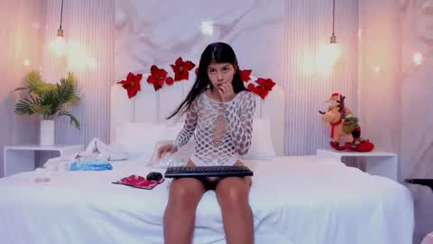 Arietta online show from December 22, 7:50 pm