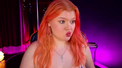 Adele online show from November 25, 4:31 pm