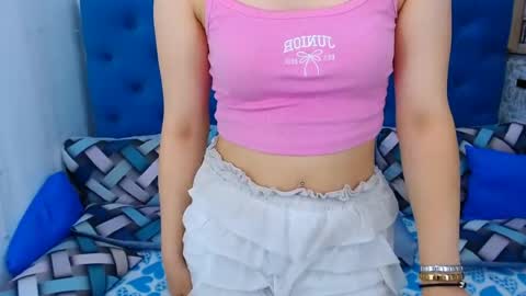 arinabelle online show from July 28, 9:40 am