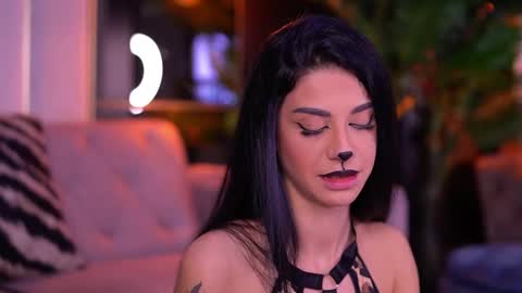 Arina online show from October 31, 6:45 pm