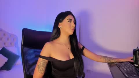 Snapshot of arirobert_ chatting on March 10, 2:39 am Ari Robert online show from March 10, 2:39 am