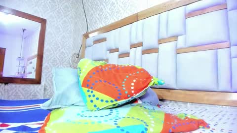 Arleth  online show from November 8, 4:06 am