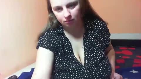 Snapshot of arriana98 chatting on February 3, 4:46 am Arriana online show from February 3, 4:46 am
