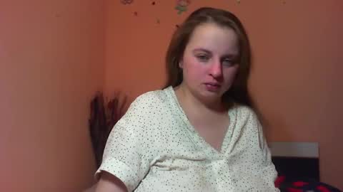 Snapshot of arriana98 chatting on January 9, 3:15 am Arriana online show from January 9, 3:15 am