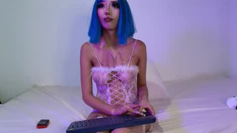 artemisa__darks online show from May 15, 11:35 am