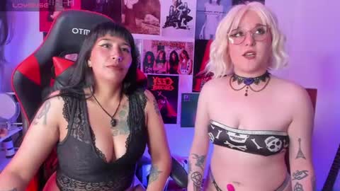 Artemix independent model online show from June 10, 8:29 pm