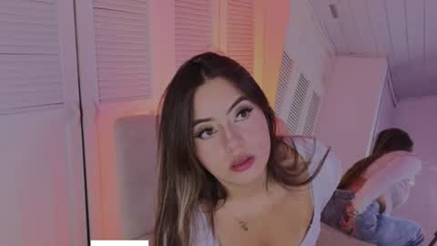 arycooper_ online show from July 6, 2:00 pm