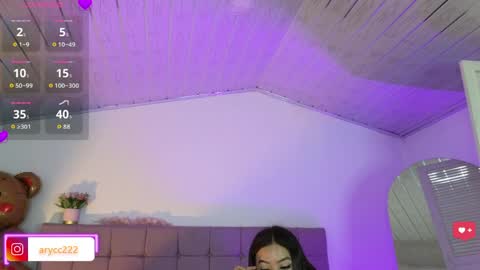 arycooper_ online show from April 29, 12:19 pm