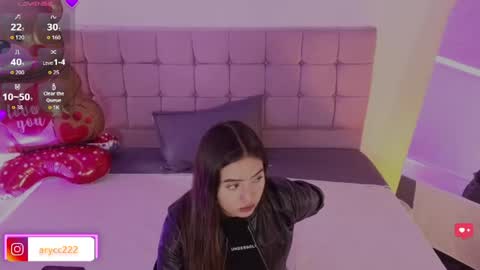arycooper_ online show from July 15, 2:00 pm