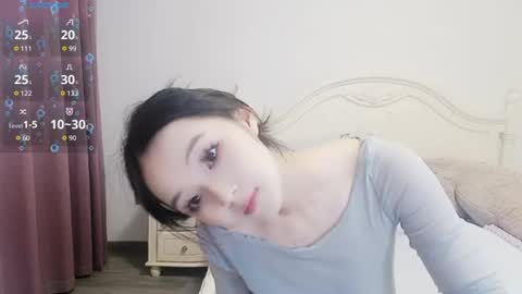 Lily online show from June 12, 3:58 am