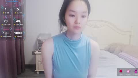 Lily online show from June 20, 2:48 am