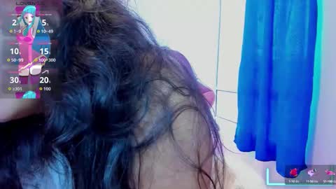 Snapshot of asaray_t chatting on September 17, 6:06 pm Saray online show from September 17, 6:06 pm