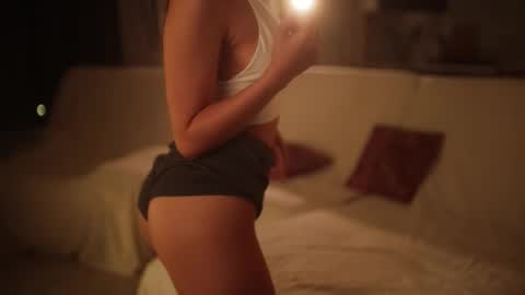 Snapshot of asensse chatting on September 17, 7:23 pm Call me Ann online show from September 17, 7:23 pm