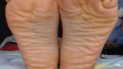 ashley online show from December 1, 3:10 am