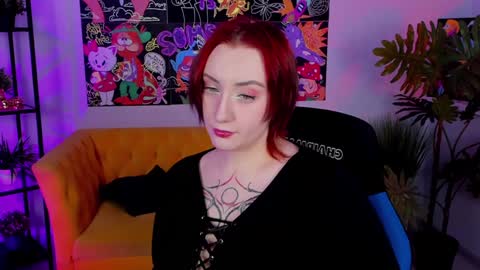 AshleyAshe  online show from December 14, 8:18 pm