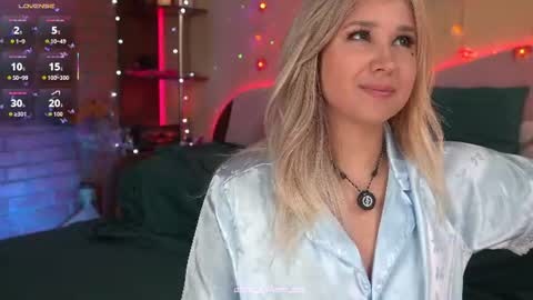 Anna Anya online show from July 20, 1:57 pm