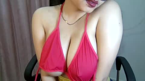 ashi_indian online show from August 3, 3:39 pm