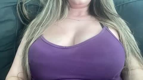 ashley0069xx online show from March 10, 5:06 pm