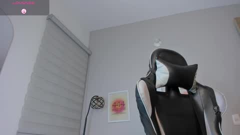 A S H L E Y online show from January 11, 11:21 pm